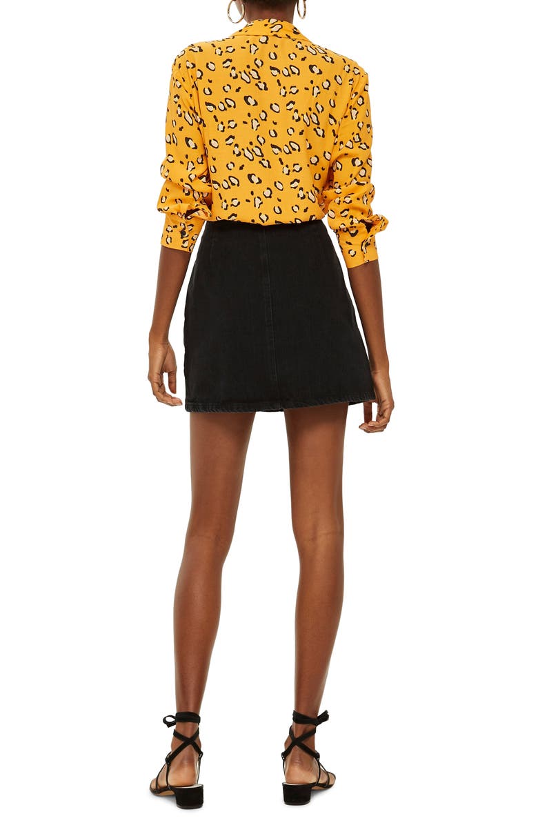 Topshop Horn Button Denim Miniskirt, Alternate, color,