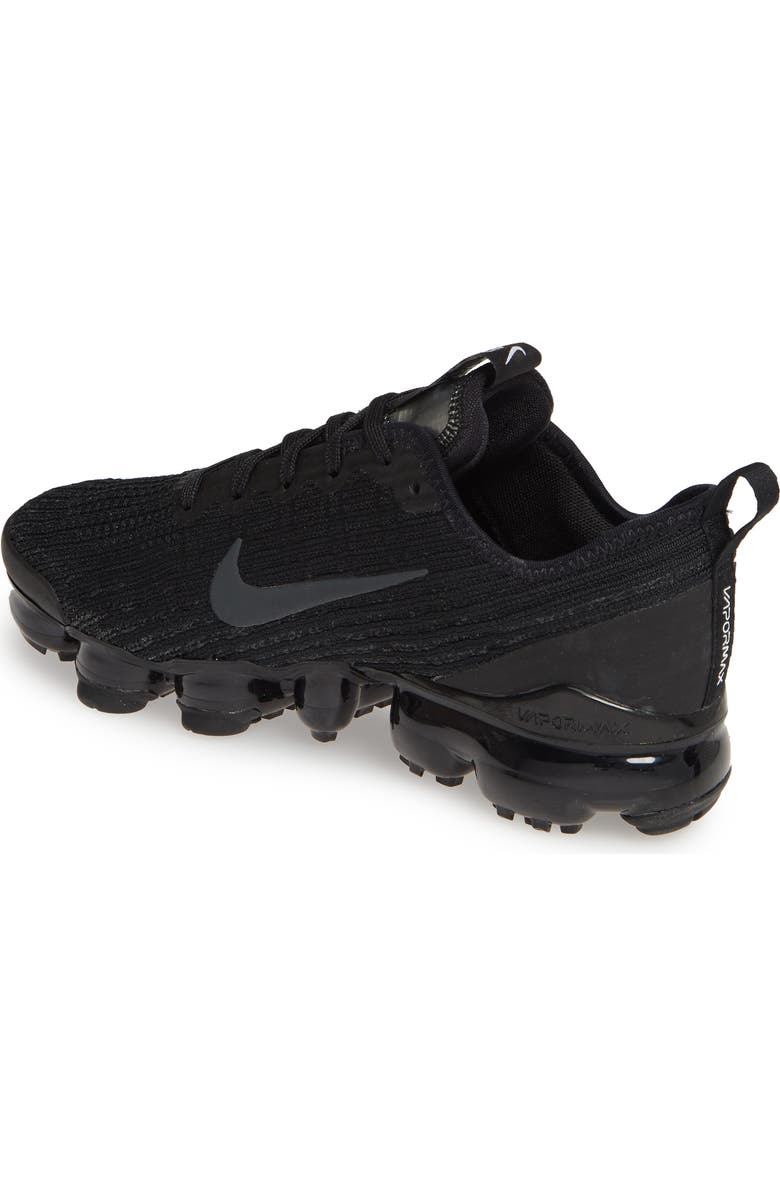 Nike Air VaporMax Flyknit Sneaker, Alternate, color,