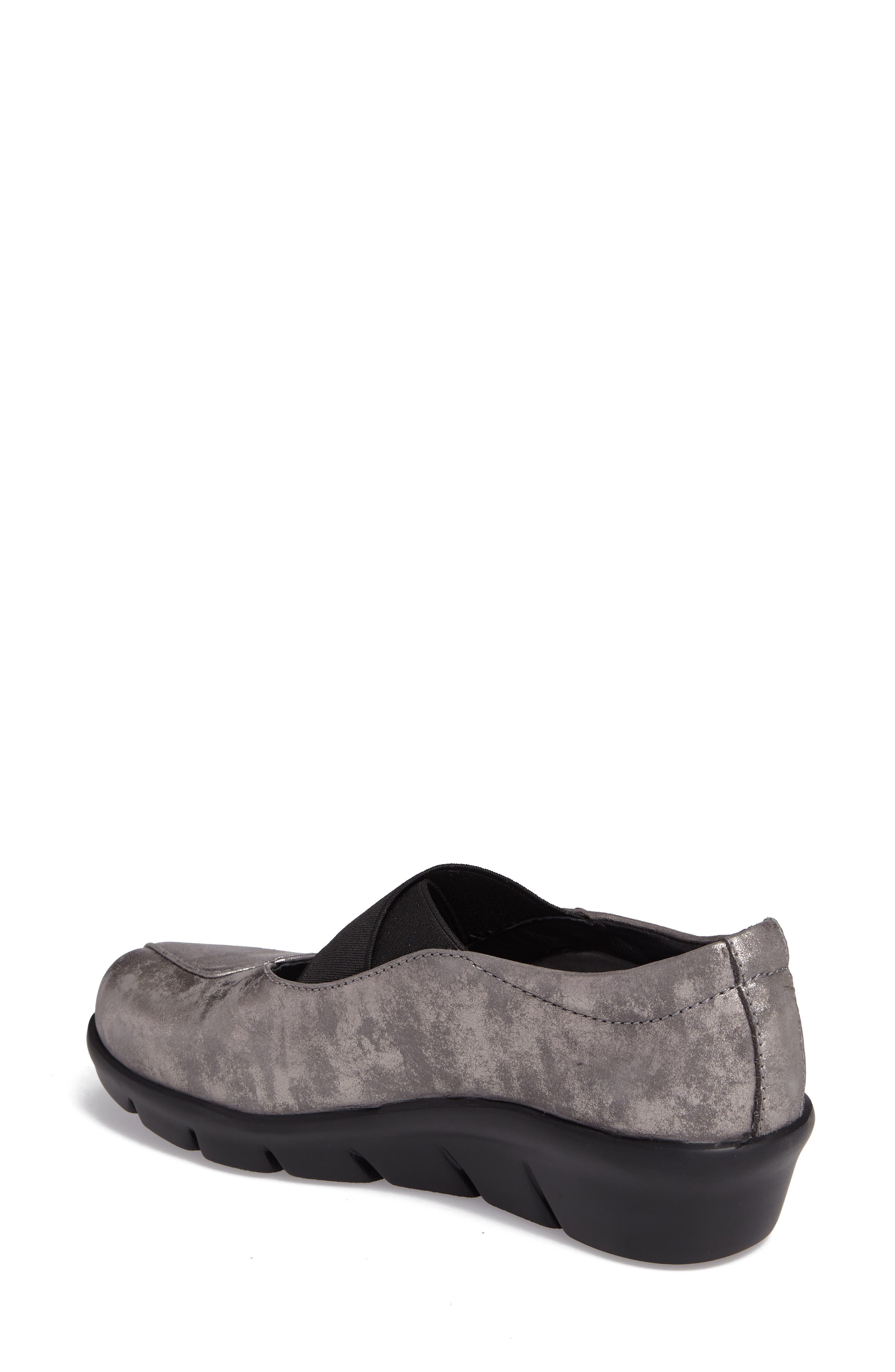 Cursa Slip-On Sneaker - image 4