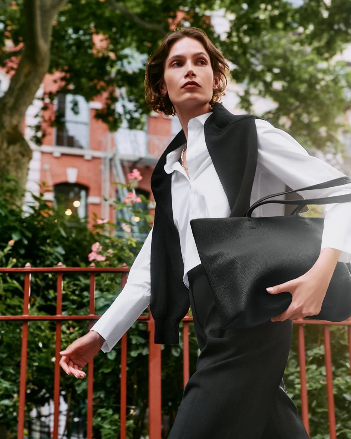 Cuyana Small Easy Tote, Alternate, color, Black