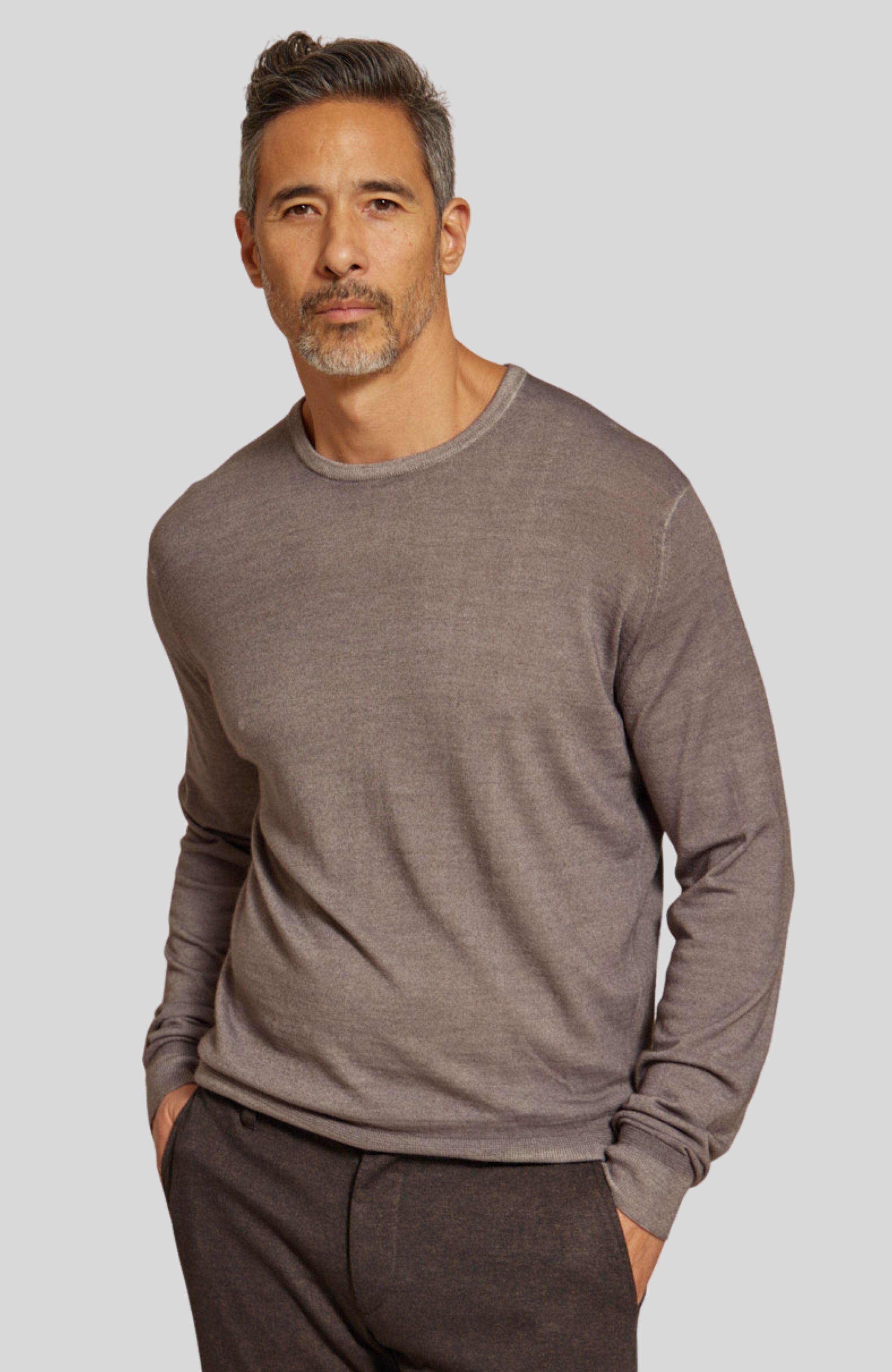 The Banks Long  Sleeve Sweater - image 3