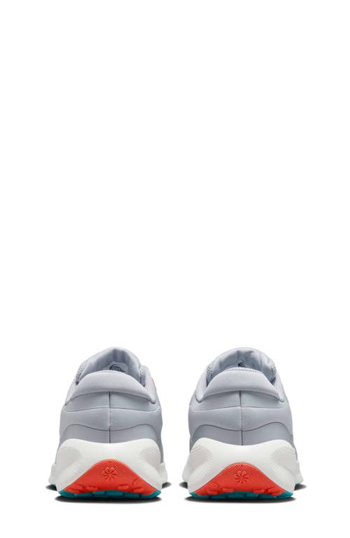 Nike Revolution 7 Sneaker In Wolf Grey/crimson/white