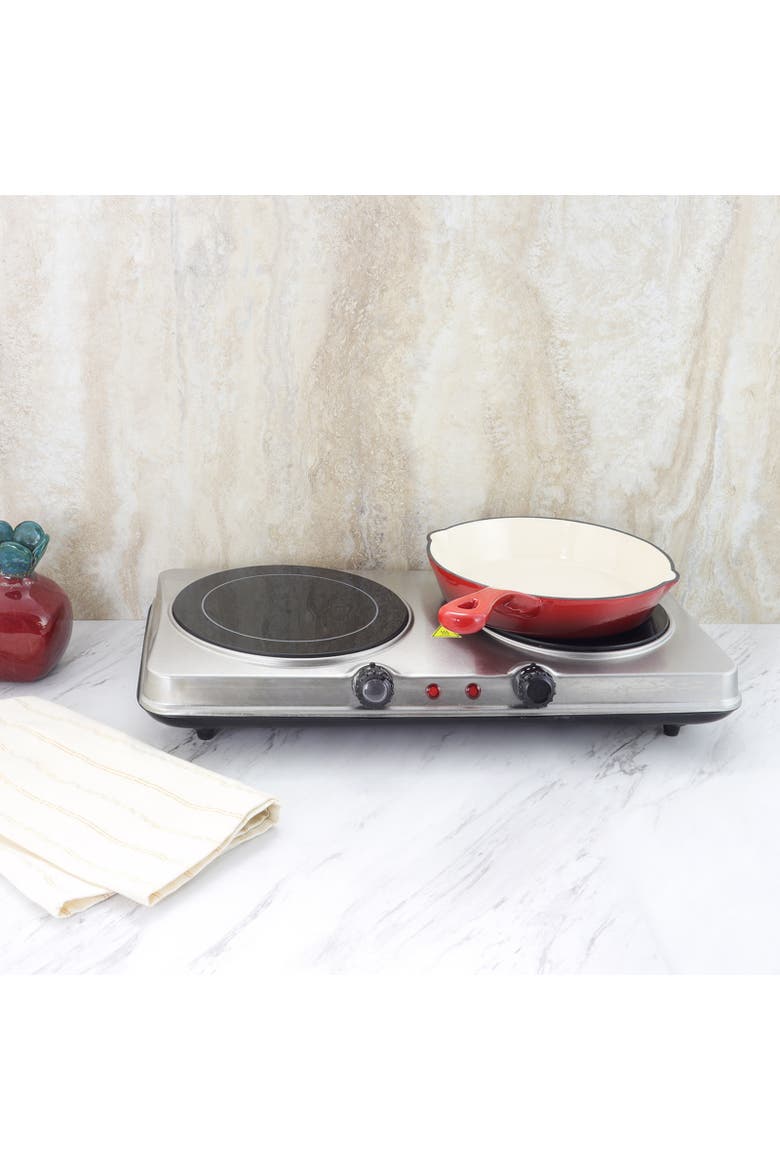Artisan 8 in. Round Enameled Cast Iron Skillet, Alternate, color, Scarlet Red