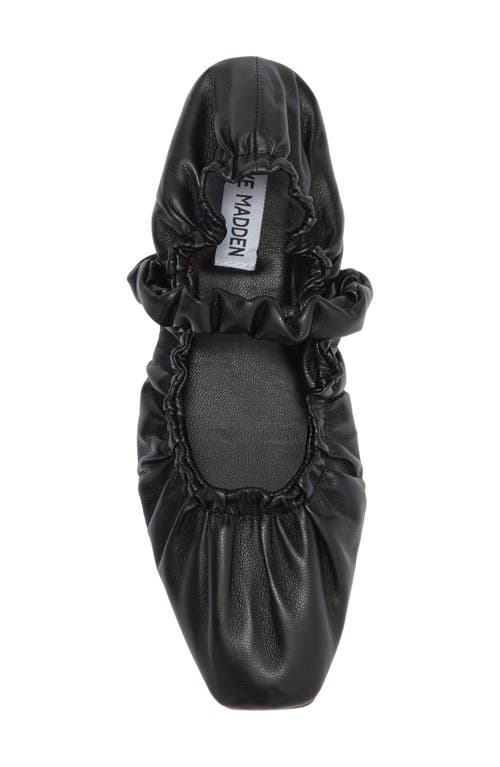 Steve Madden Yandy Ballet Flat In Black
