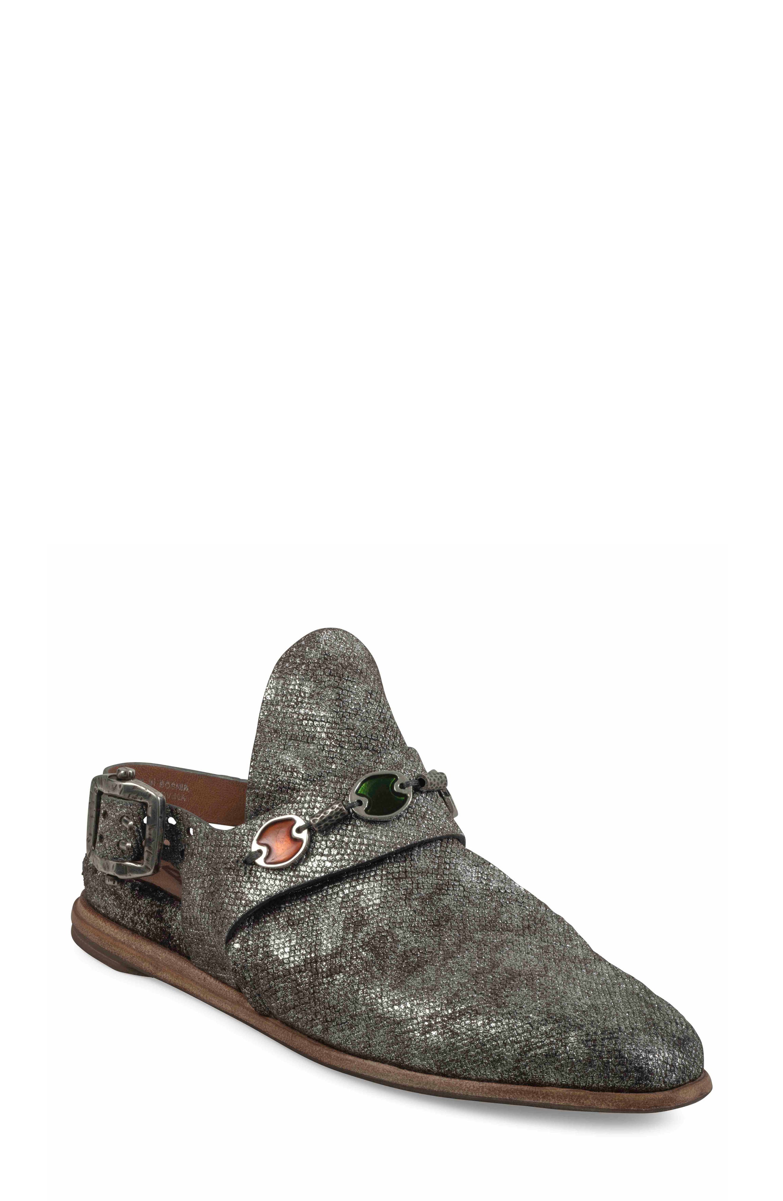 Gallagher Flat, Main, color, PEWTER
