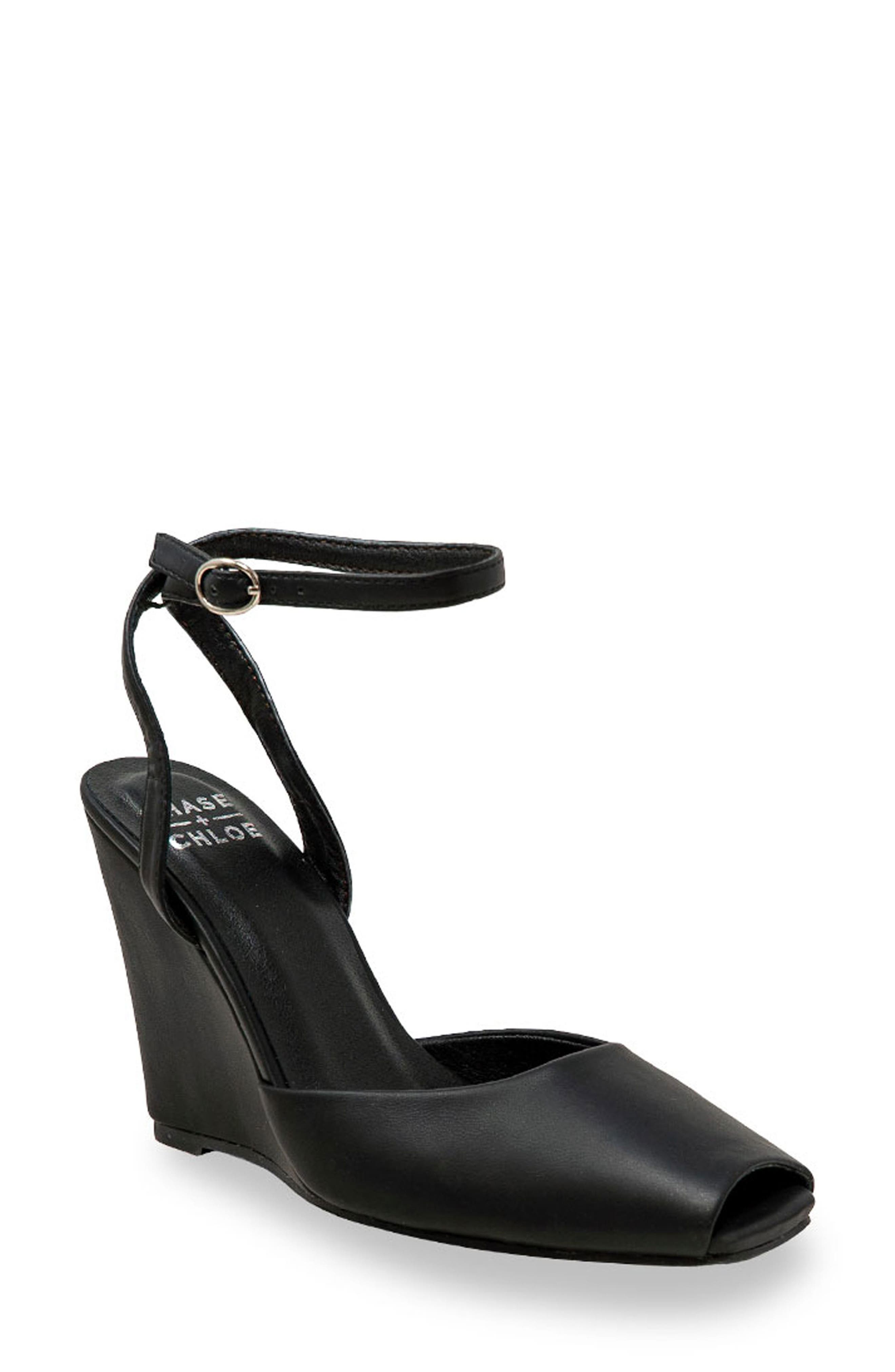 CHASE AND CHLOE Peep Toe Wedge Sandal