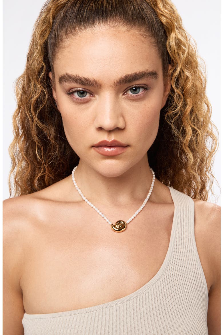 Shell Necklace - Adora, Alternate, color, Gold