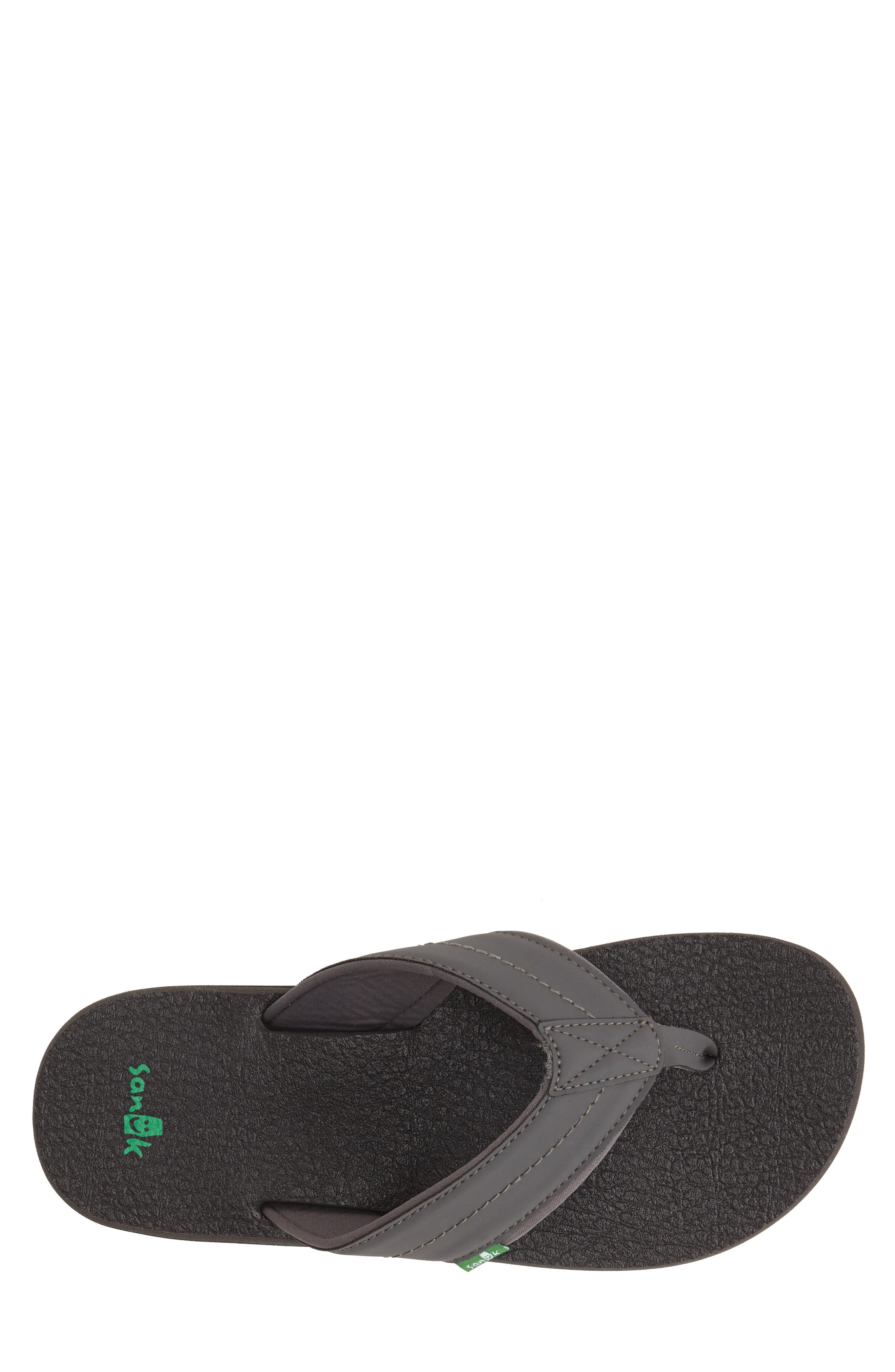 Beer Cozy 2 Flip Flop, Alternate, color, CHARCOAL