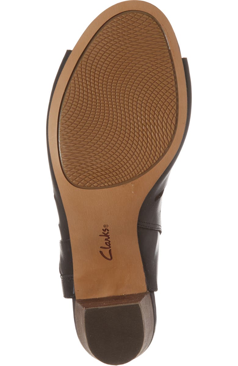 Clarks<sup>®</sup> Deloria Ivy Sandal, Alternate, color,