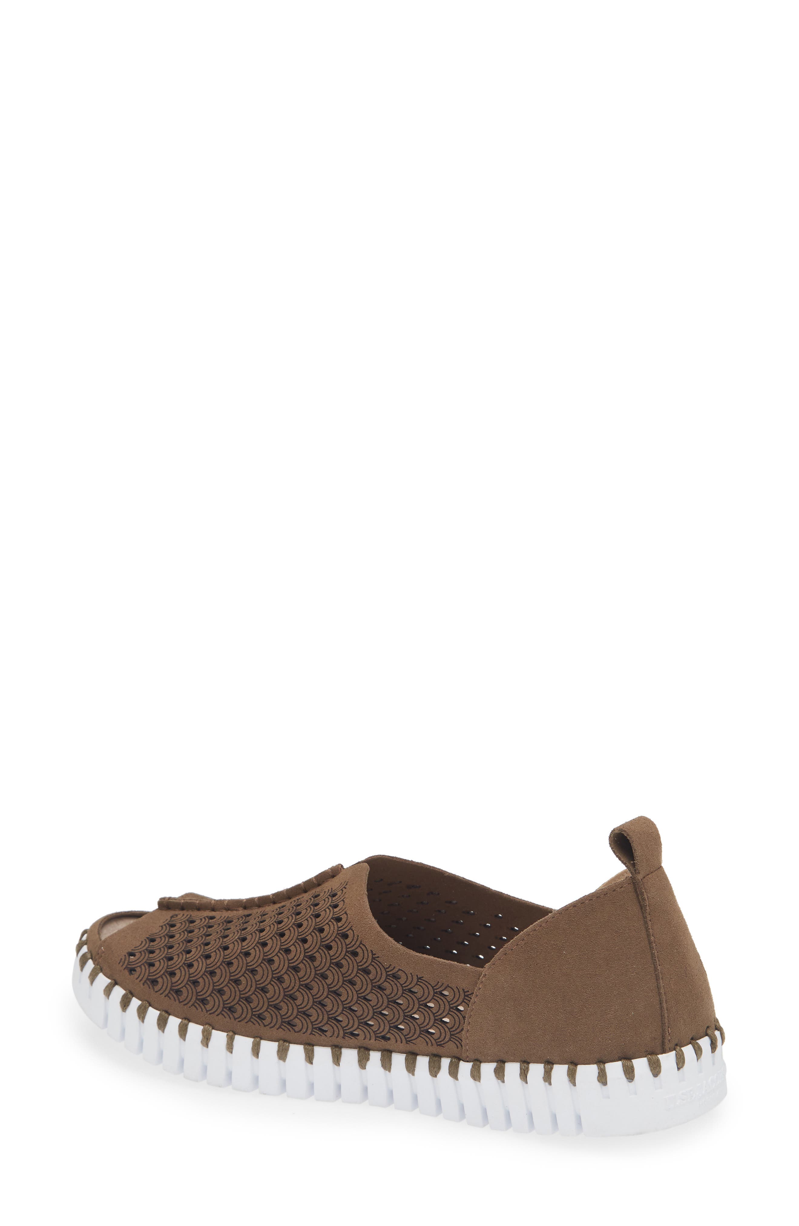 Tulip 9377 Slip-On Shoe, Alternate, color, CHESTNUT
