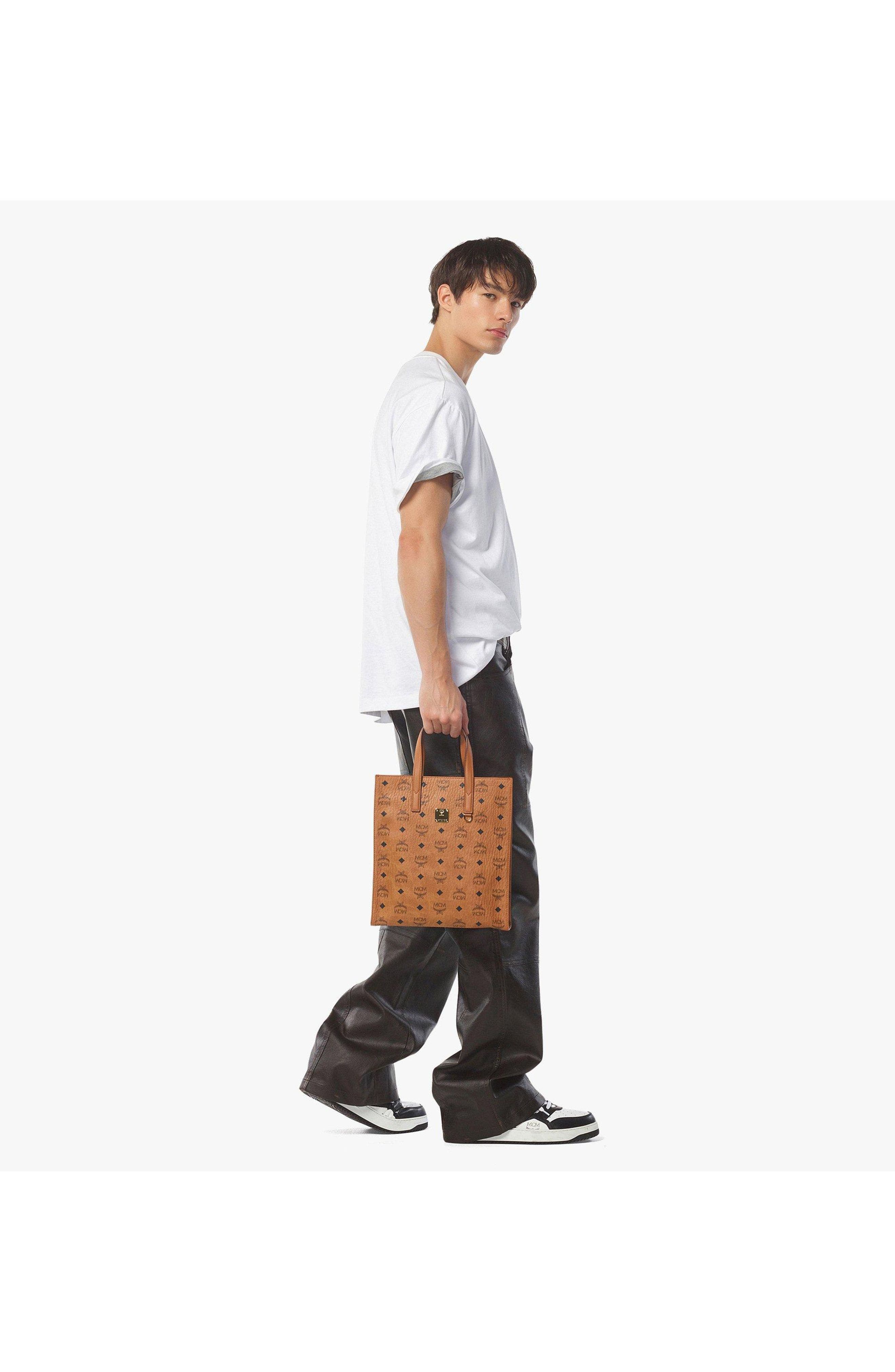 MCM Aren Tote in Visetos, Alternate, color, Cognac