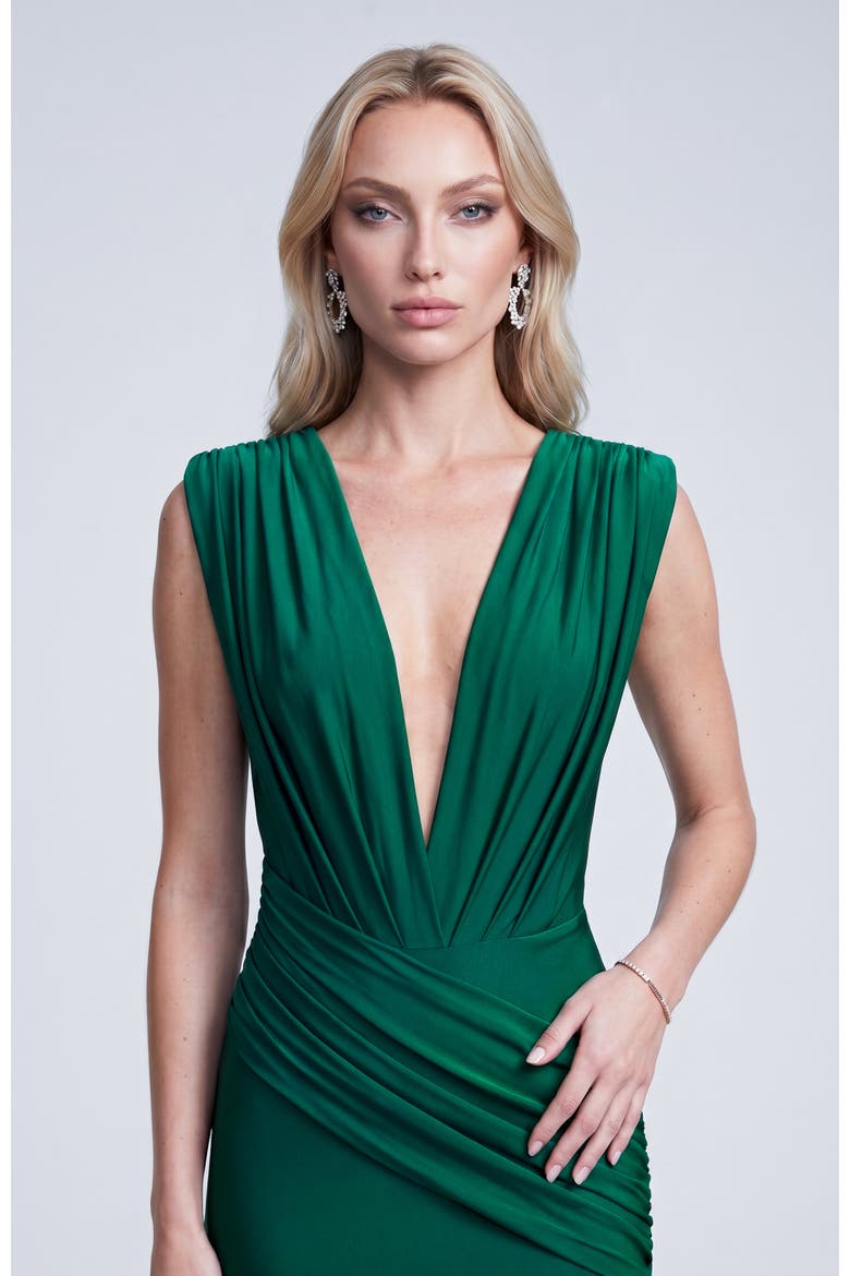 Ruched Plunge Pleated Sleeveless Mermaid Gown, Alternate, color, Forest Green