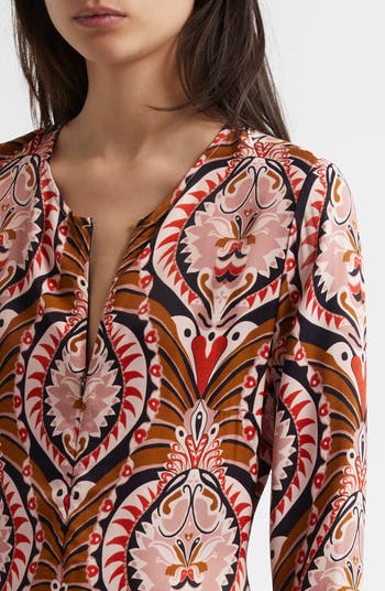 Pineapple Jewelry Long Sleeve Maxi Dress