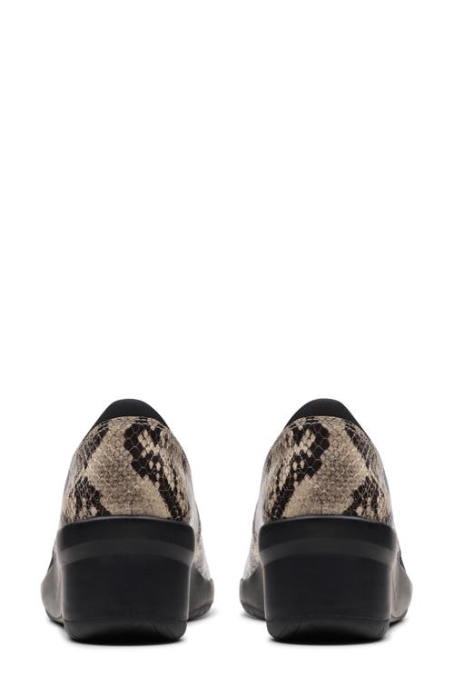 Clarks ® Suttyn Walk Loafer In Multi