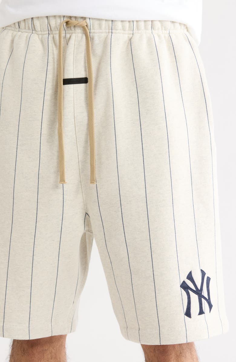 Fear of God Essentials x MLB Yankees '90s Drawstring Cotton Blend Sweat Shorts, Alternate, color, Oatmeal Heather/ Pinstripes