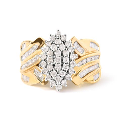 10K Yellow Gold 1 Cttw Diamond Pear Shaped Cluster Cocktail Ring