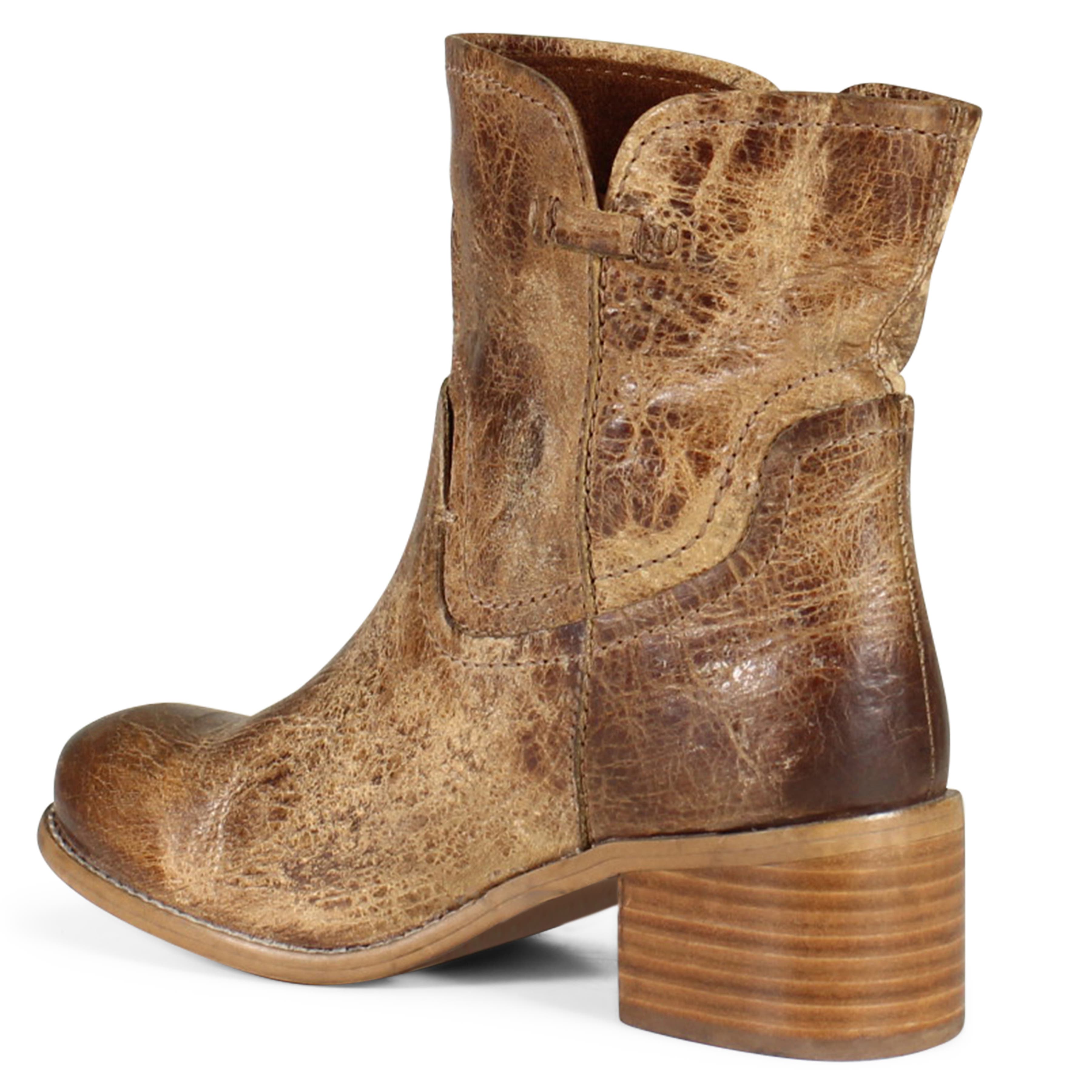 WEST HAVEN Pull-On Distressed Leather Western Boots - image 4