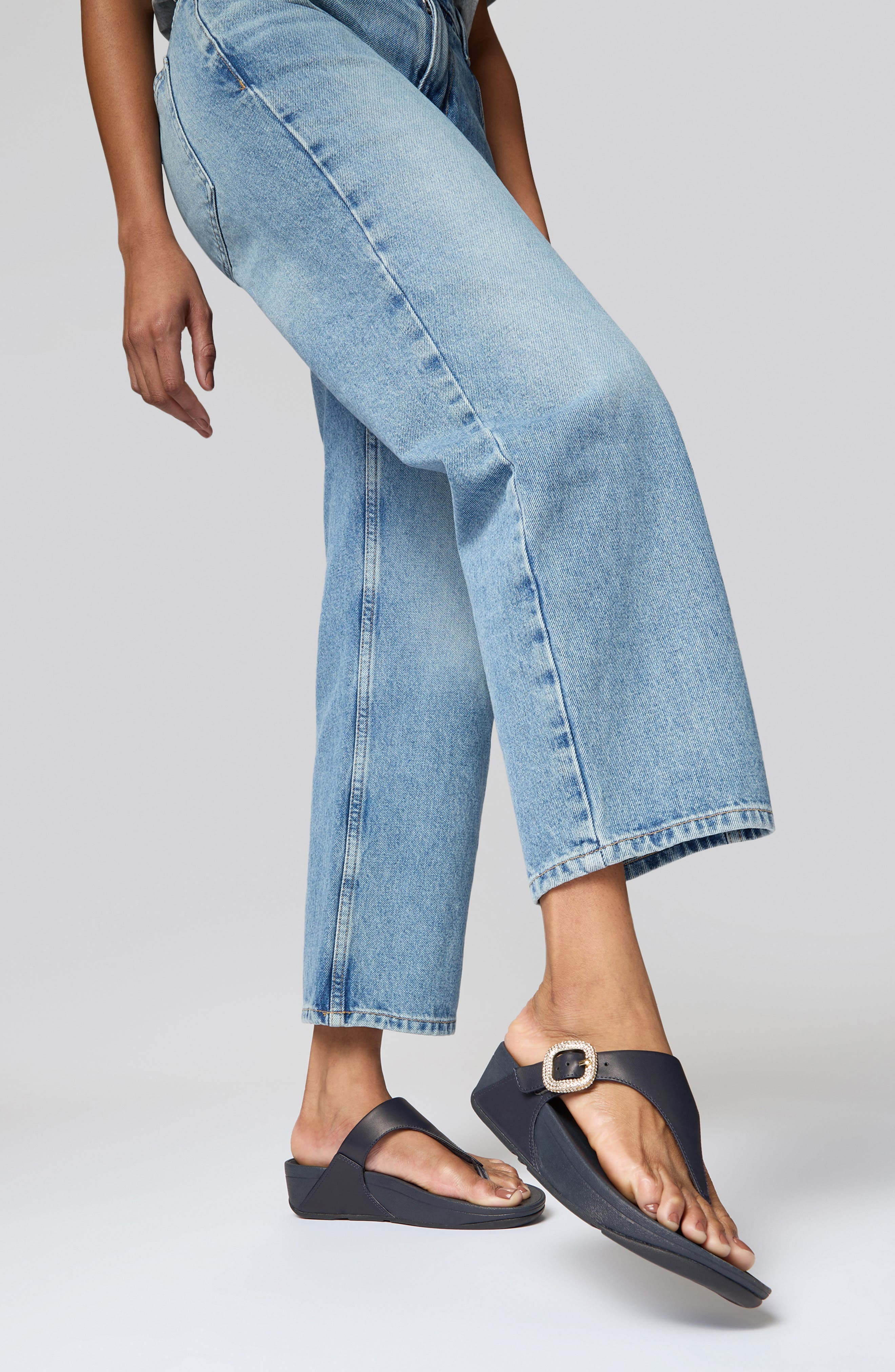 Lulu Crystal Buckle Platform Flip Flop, Alternate, color, MIDNIGHT NAVY