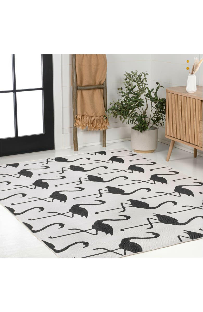 JONATHAN Y Liana Casual Coastal Flamingos Two-Tone Indoor/Outdoor Area Rug, Alternate, color, White/Black