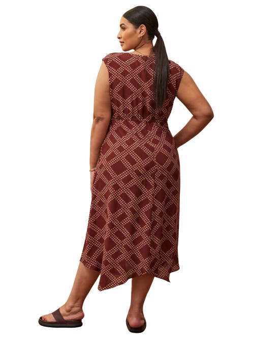 Live Unlimited Geo Print V-neck Hanky Hem Dress In Brown