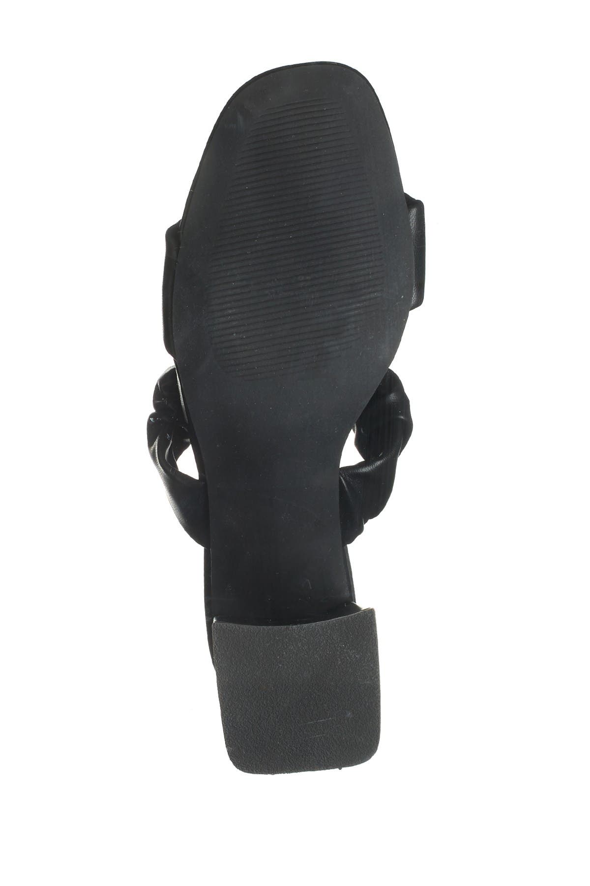 14th & Union Zandal Scrunch Block Heel Sandal, Alternate, color, 