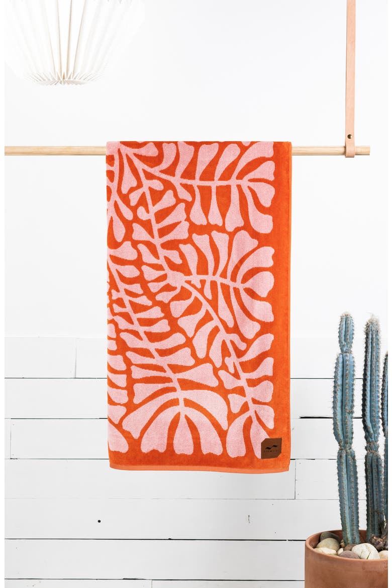 Hapa Oversize Beach Towel, Alternate, color, BRIGHT RED