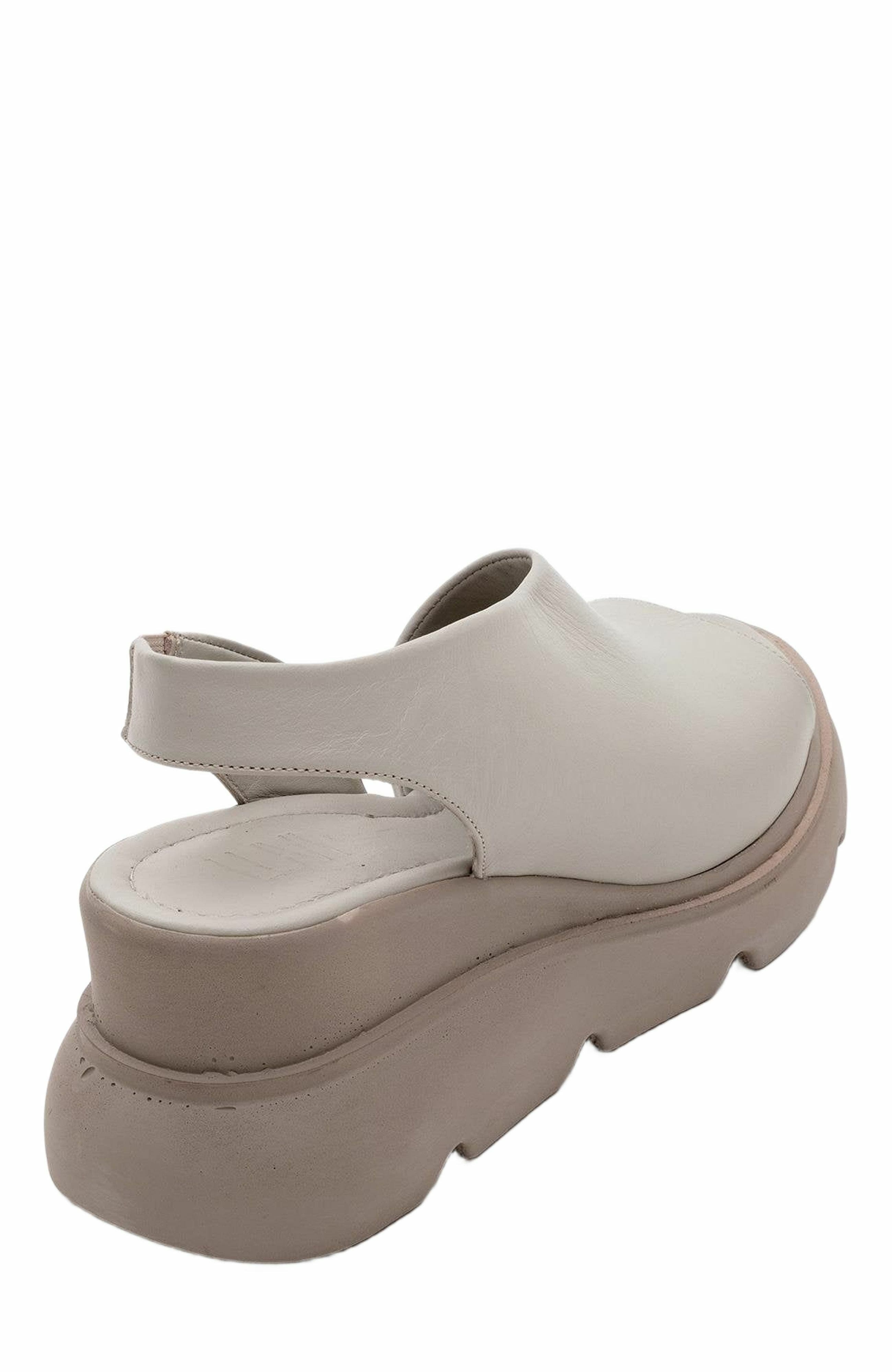 Agusto Leather Platform Sandal, Alternate, color, Beige Leather