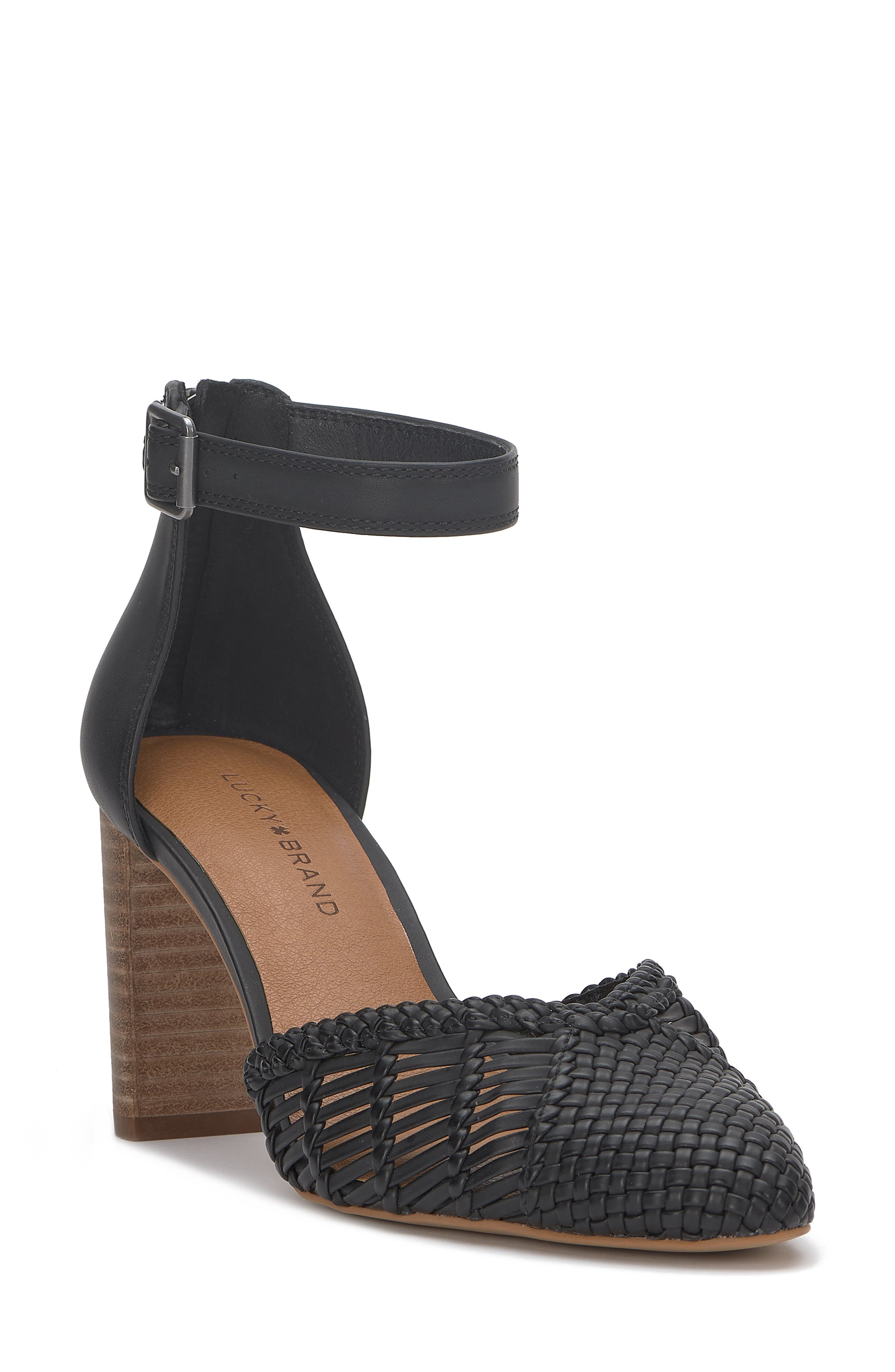 Lucky Brand Molwinn Pump