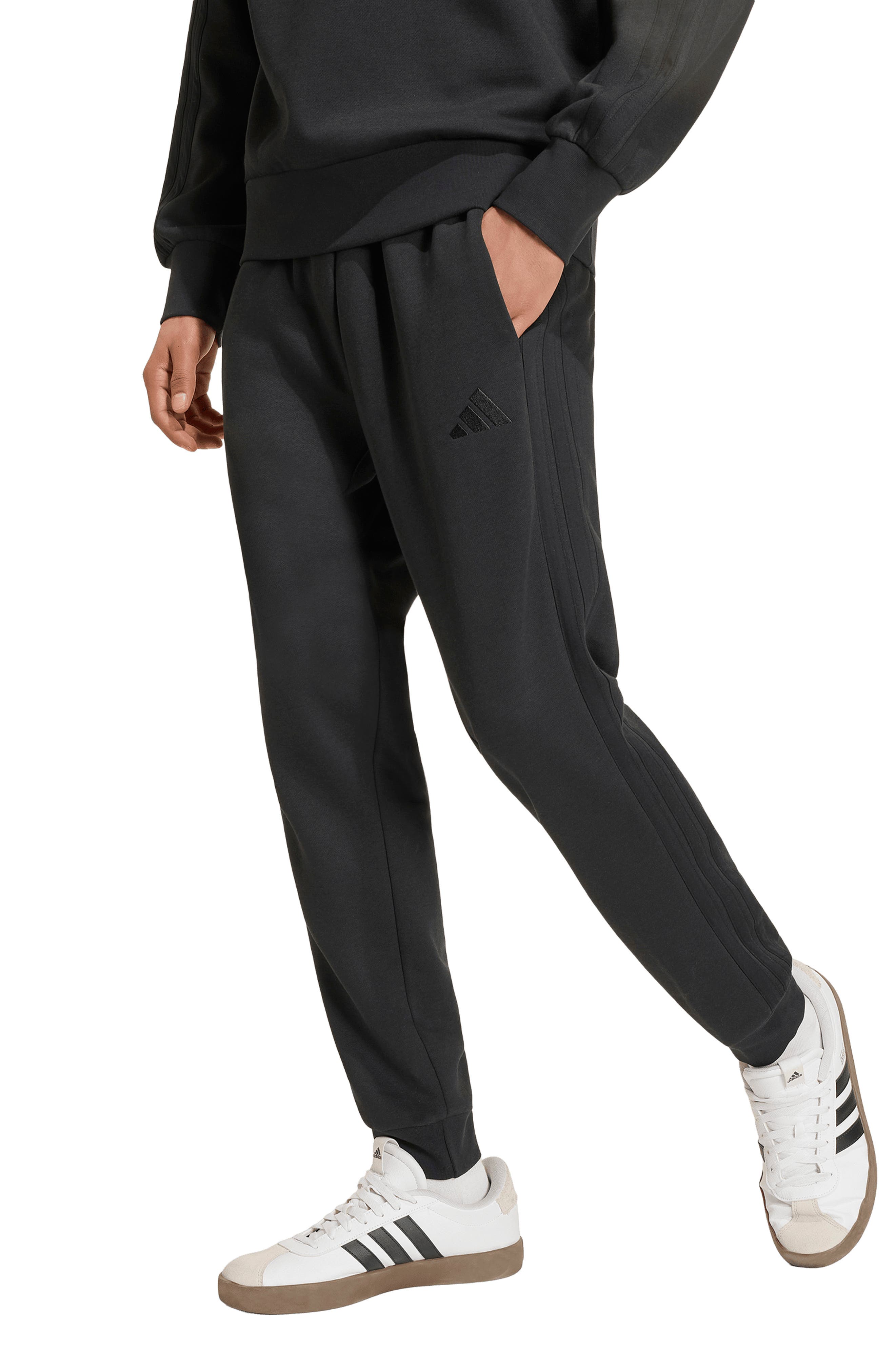 Essentials 3-Stripes Fleece Joggers