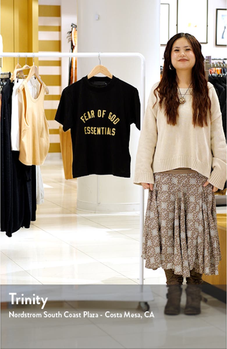 Cotton Blend Crewneck Tee, sales video thumbnail