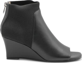 Aria Wedge Sandal