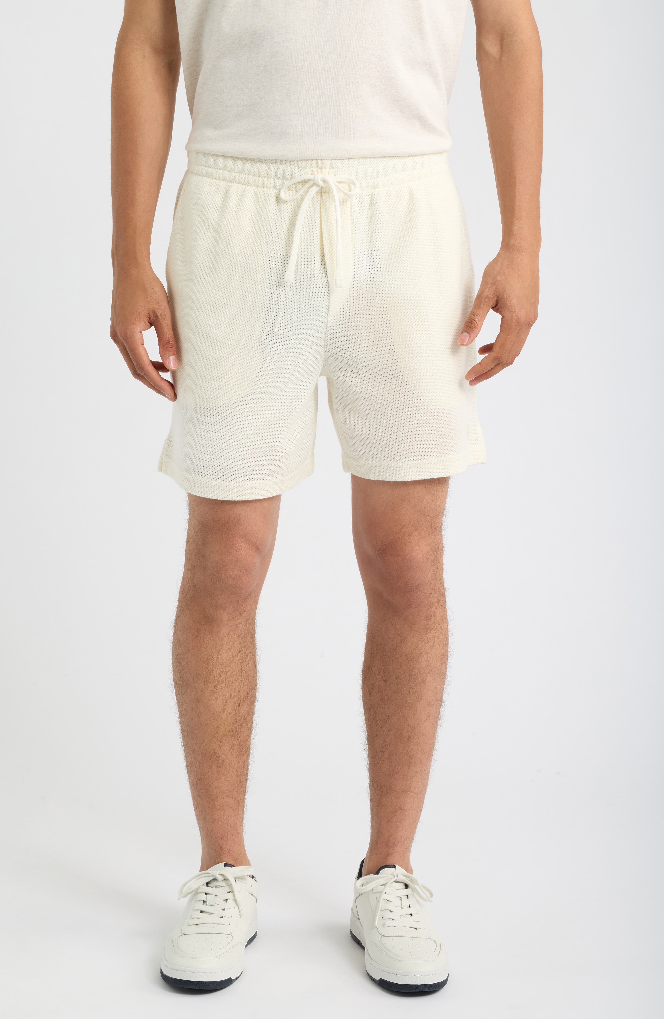 selected PALE CREAM