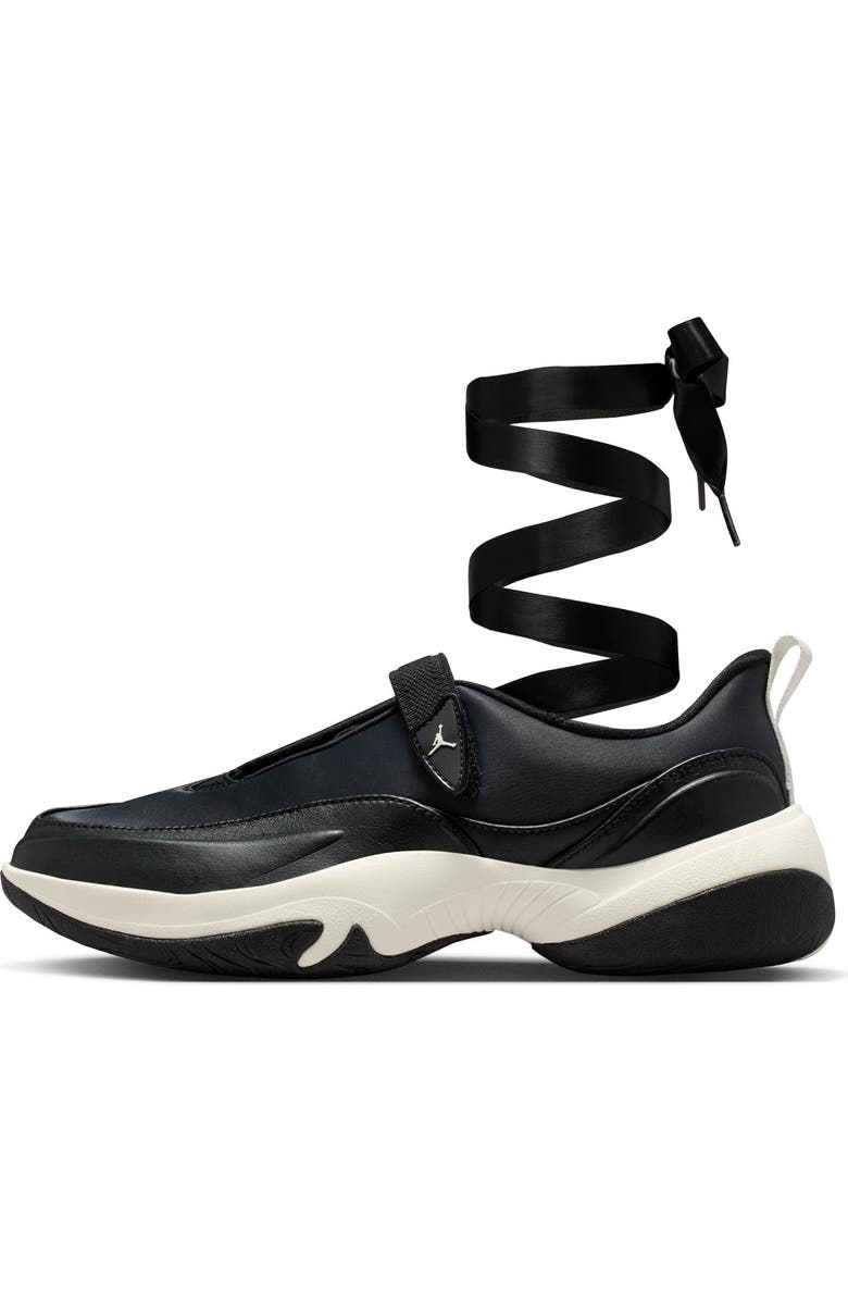 Jordan The Jordan Pointe Sneaker, Alternate, color, Black/ Sail