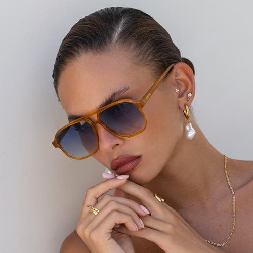 Freyrs Eyewear Billie Aviator Sunglasses In Gold