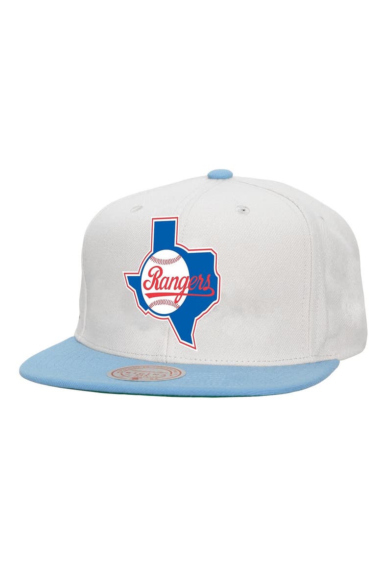 Mitchell & Ness Men's Mitchell & Ness White Texas Rangers Cooperstown Collection Basic Flip Snapback Hat, Main, color, White