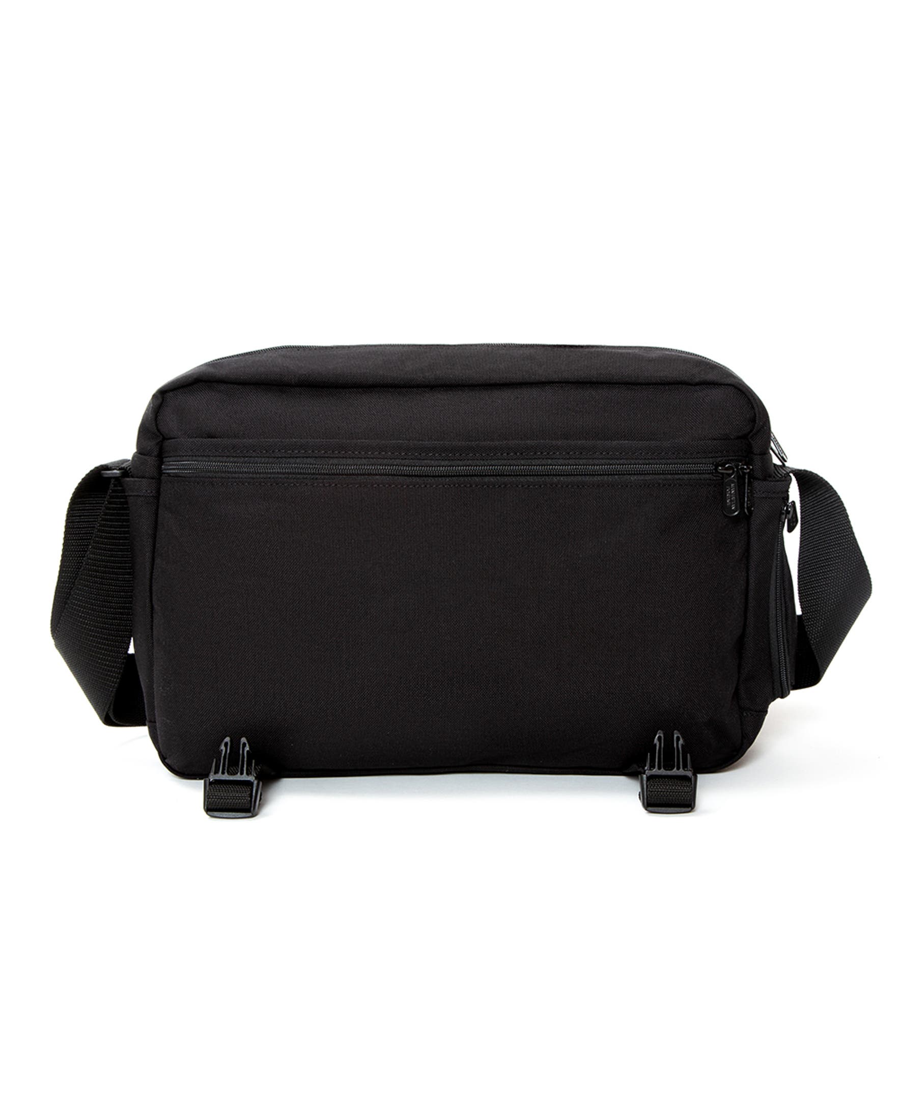 Manhattan Portage Delancey Messenger Bag, Alternate, color, Black