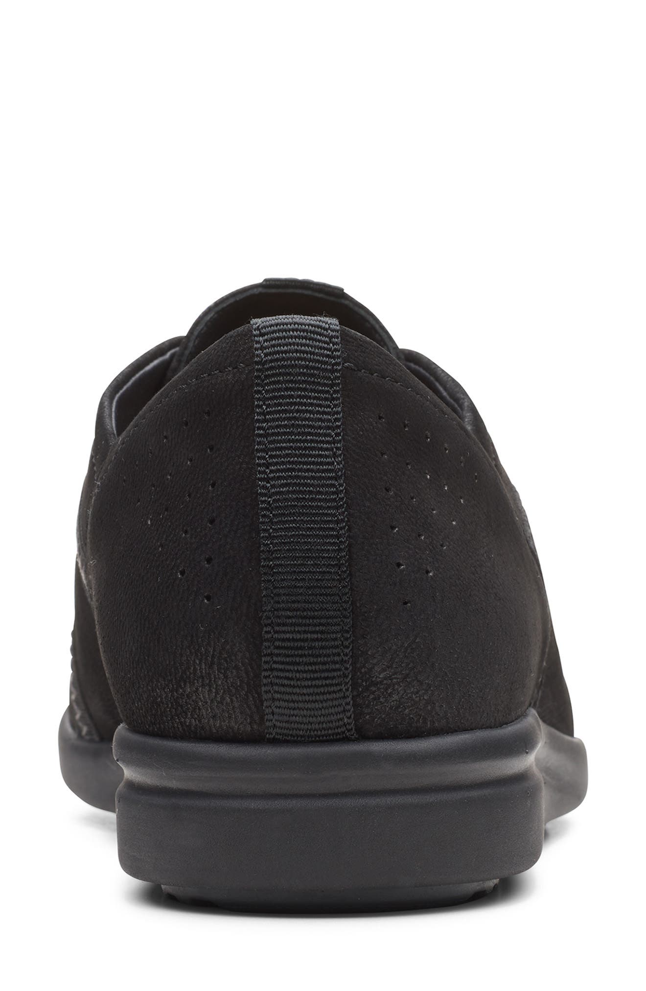 Clarks<sup>®</sup> Tamzen Step Sneaker, Alternate, color, 