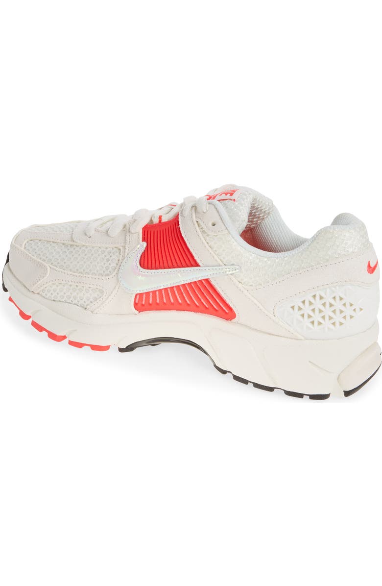 Nike Zoom Vomero 5 Sneaker, Alternate, color,