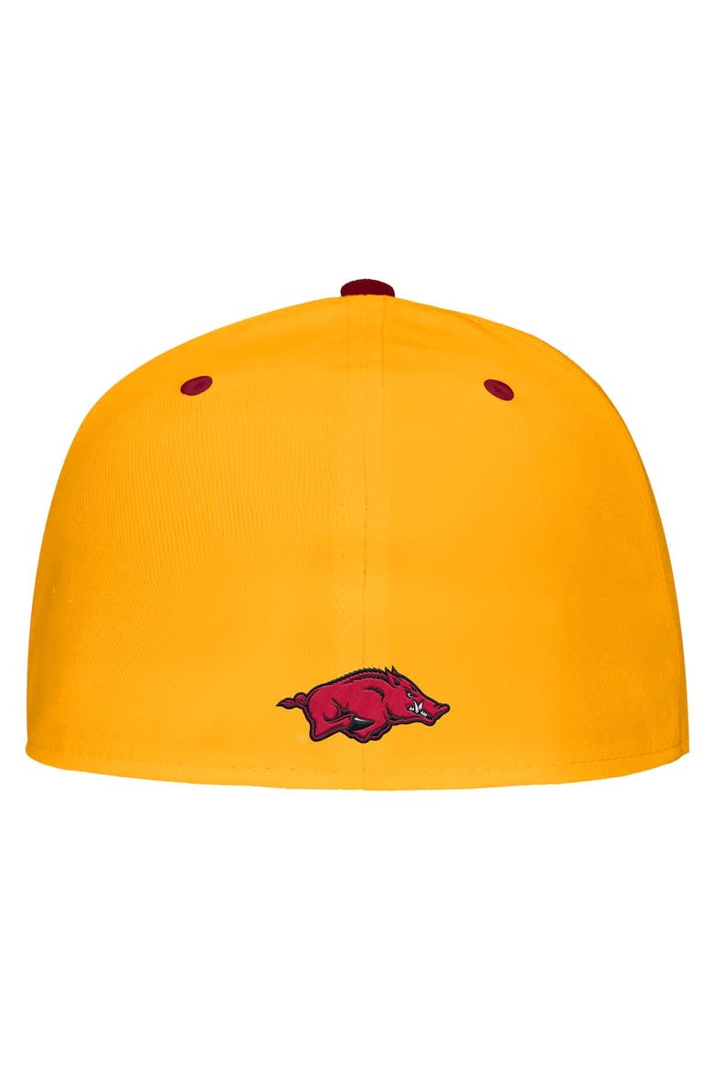 Men's Nike Gold Arkansas Razorbacks 2025 On-Field True Performance Baseball Fitted Hat, Alternate, color, Gold