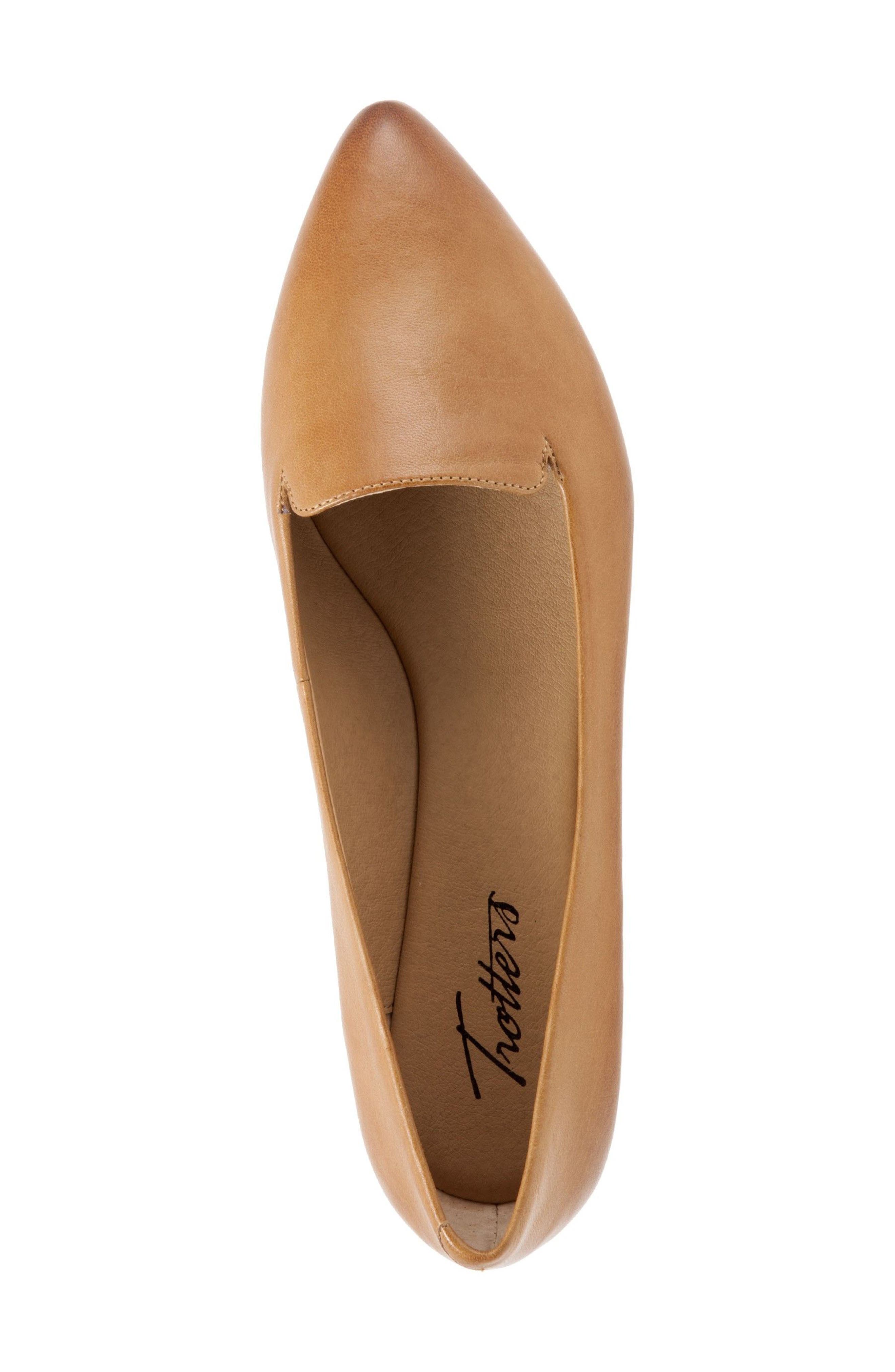 Harlowe Pointed Toe Loafer, Alternate, color, LUGGAGE LEATHER