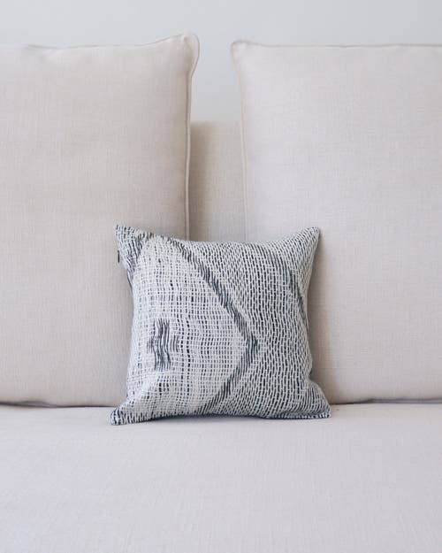 Voz Zig-zag Wave Small Decorative Pillow In Series 1