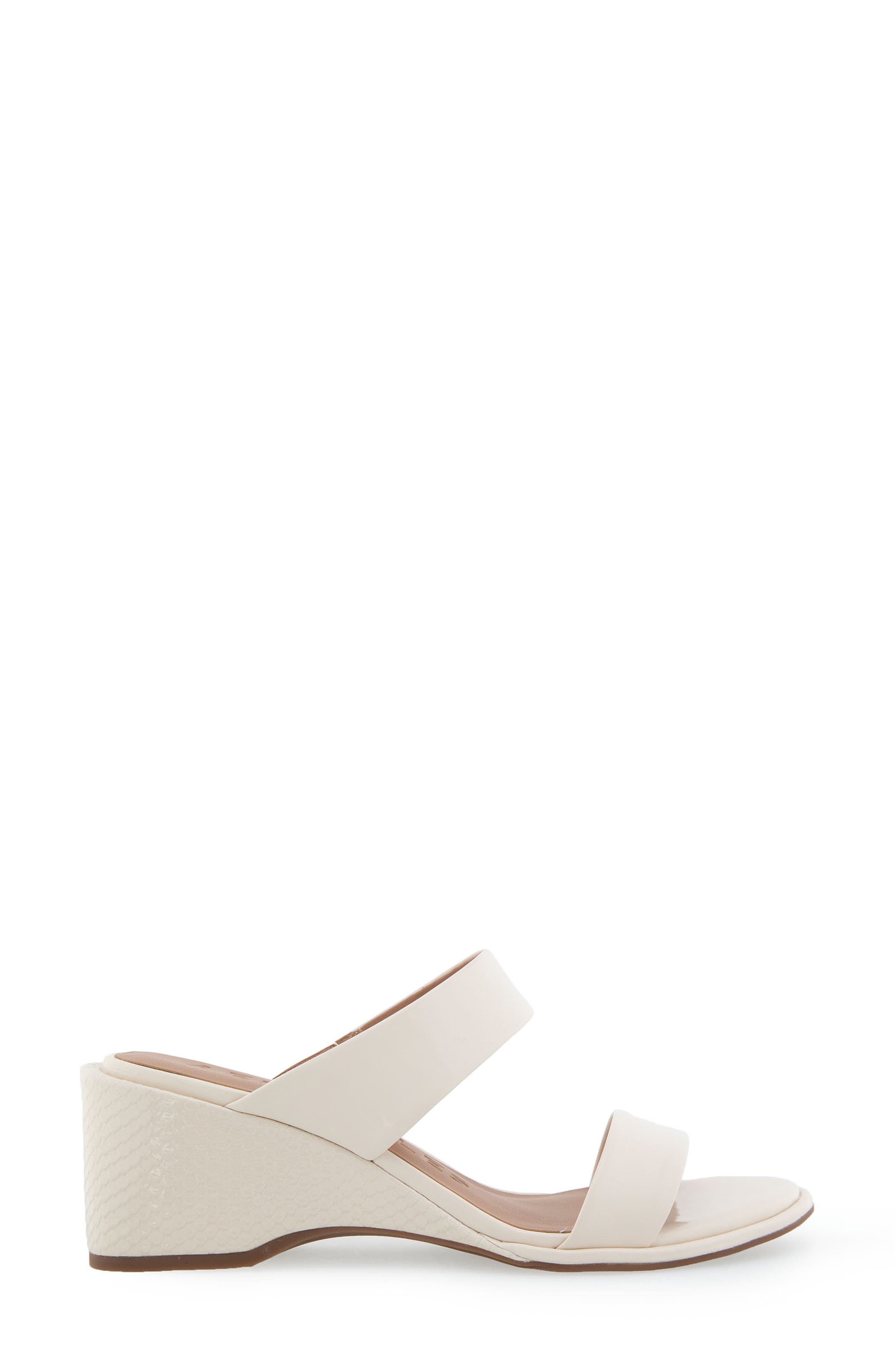 Aerosoles Norine Snake Embossed Sandal, Alternate, color, Eggnog Patent Pu