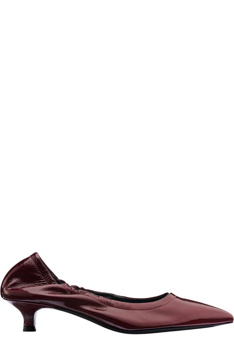 The Roma 40 Pumps
