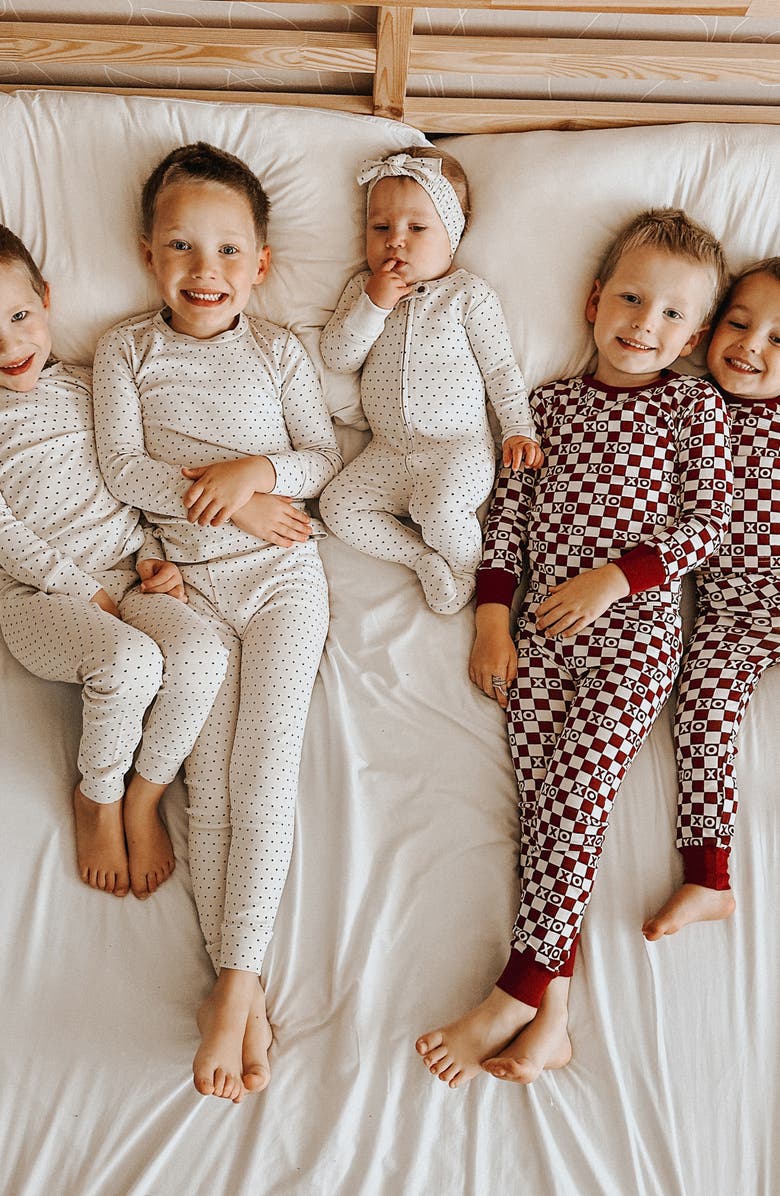 L'ovedbaby XO Checkerboard Organic Cotton Two-Piece Organic Cotton Pajamas, Alternate, color, 