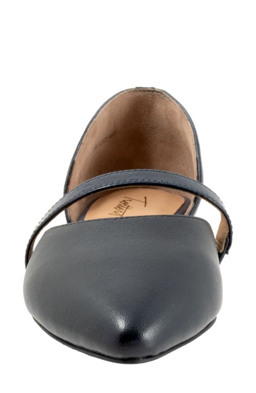 Trotters Emory D'orsay Pointed Toe Flat In Navy