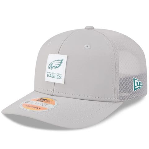 Men's New Era Gray Philadelphia Eagles 2025 Sideline  9SEVENTY Adjustable Trucker Hat