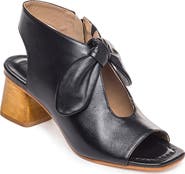 Bernardo Footwear Lizzie Sandal