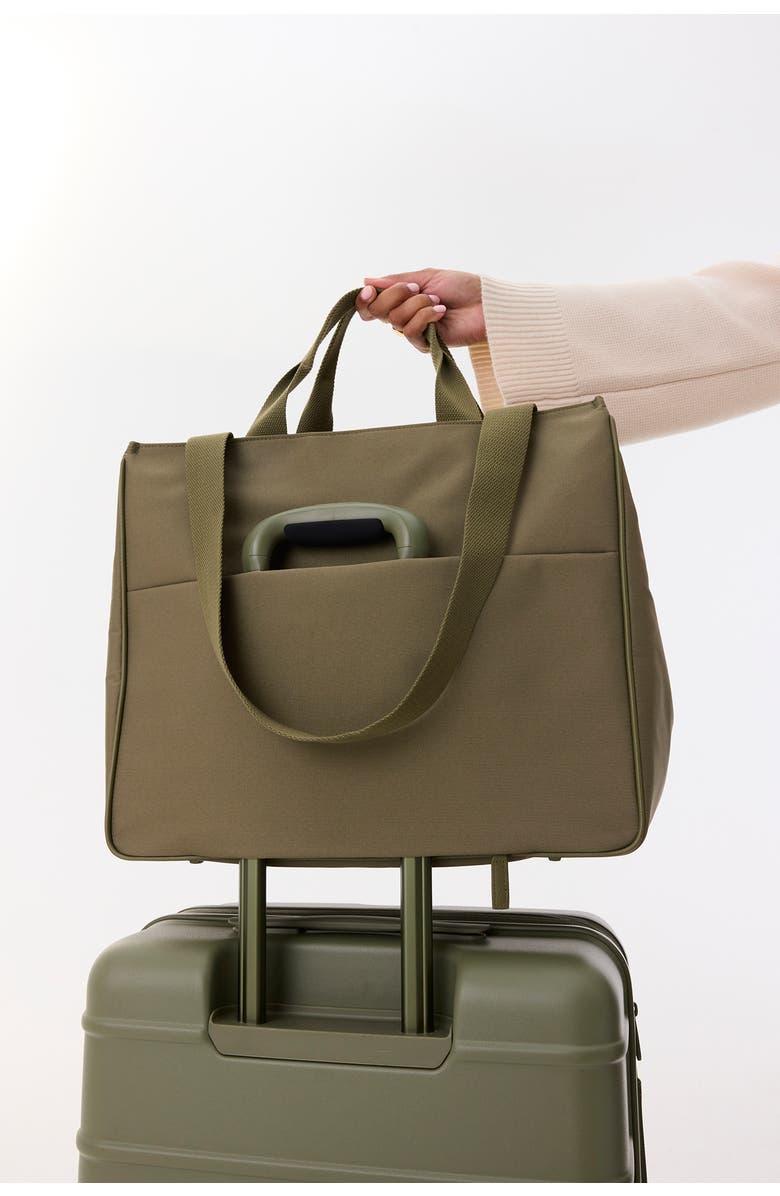 Béis The East/West Water Repellent Tote, Alternate, color,