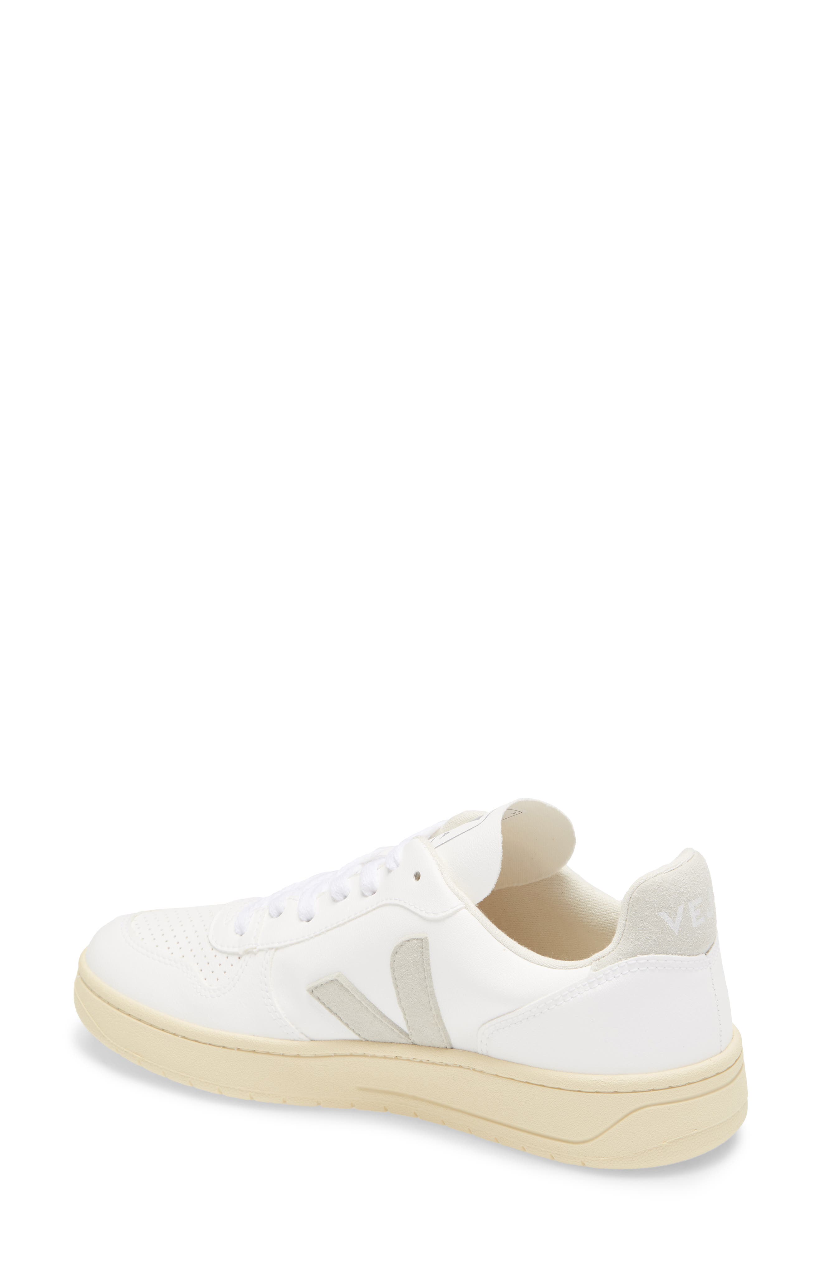 Veja V-10 Sneaker, Alternate, color, 