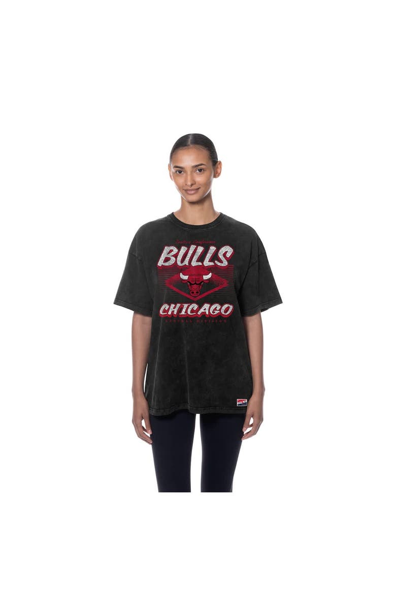 New Era Women's New Era  Black Chicago Bulls Throwback Mineral Wash Oversized T-Shirt, Alternate, color, Black
